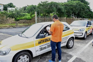 Detran suspende provas teóricas