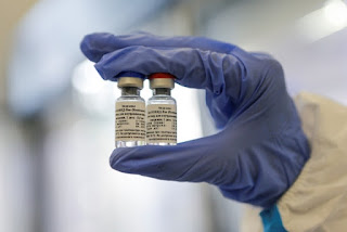 Rússia anuncia primeiro lote de vacinas da Covid-19 para setembro