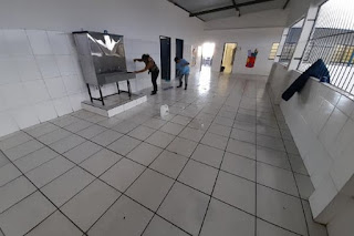 Escolas estão sendo preparadas para receber professores e alunos no retorno às aulas, em Brumado