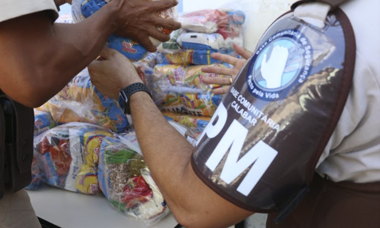 Polícia Militar lança campanha de doação de alimentos em toda a Bahia