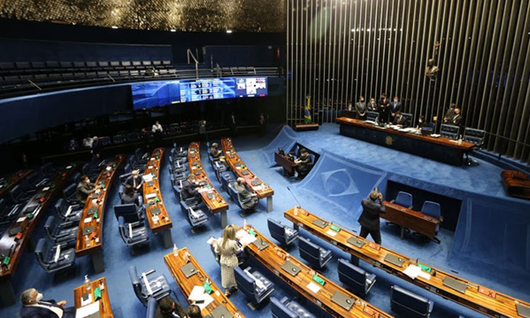 Senado aprova MP que simplifica regras para empresas