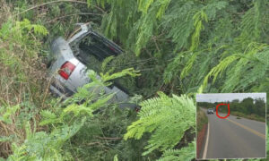 Motorista joga carro em ribanceira ao tentar evitar colisão na BA-142, entre Tanhaçu e Ituaçu