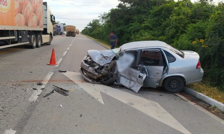 #Acidente: Uma pessoa morre e quatro ficam feridas em acidente no Sudoeste da Bahia