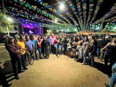 Confira como foi a abertura dos festejos juninos em Ituaçu
