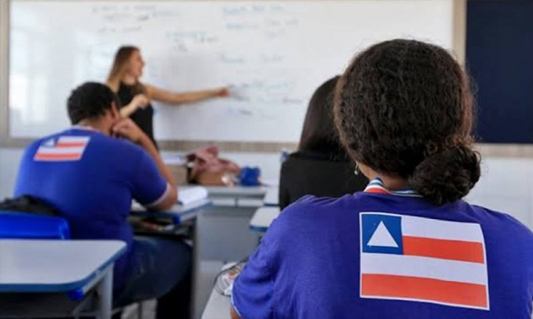 Governo da Bahia anuncia novo concurso para professor e coordenador pedagógico