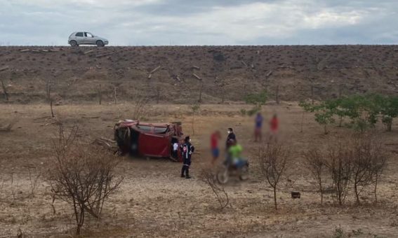 Motorista morre após acidente na rodovia BR-242, próximo a Ibotirama