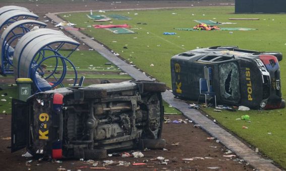 Tumulto em jogo de futebol deixa 174 mortos na Indonésia