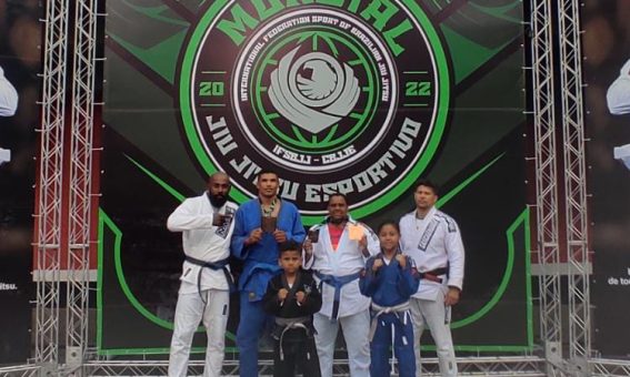 Atletas Caetiteense brilham no campeonato mundial de Jiu-jitsu em São Paulo