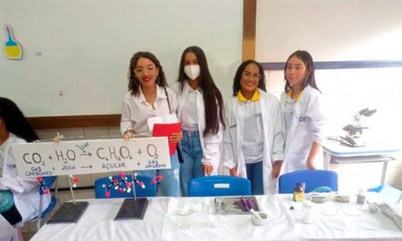 Estudantes da rede estadual de Jequié e Irecê apresentam projetos em feiras científicas escolares