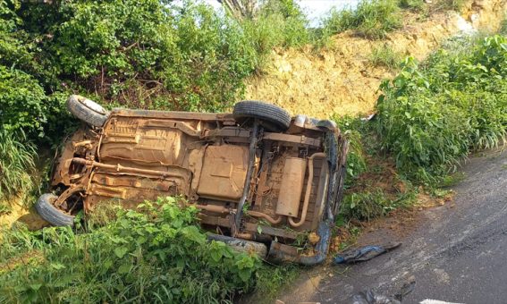 Motorista morre ao ser arremessado para fora do carro durante acidente na Chapada Diamantina