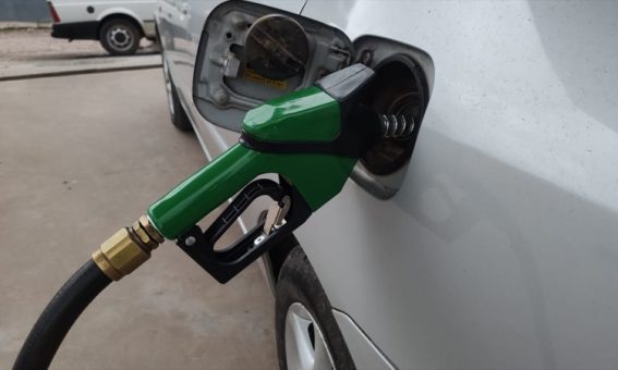 Petrobras reduz preços da gasolina e do diesel para as distribuidoras