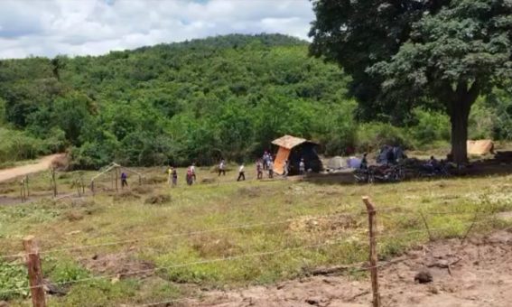 Integrantes do MST são expulsos de fazenda na região da Chapada Diamantina