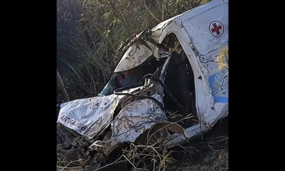 Grave acidente com ambulância deixa três pessoas mortas na Chapada Diamantina