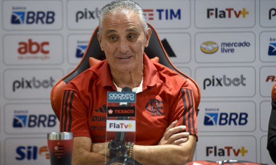 Tite é apresentado oficialmente como técnico do Flamengo