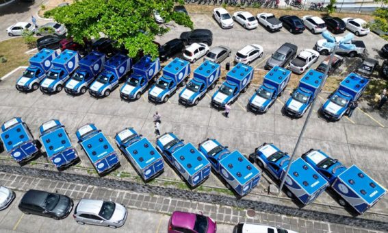 Governo da Bahia entrega frota de 21 novos veículos para a Polícia Técnica da capital e interior