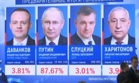 Putin se reelege com votação recorde em comparecimentos e promete fortalecer o exército