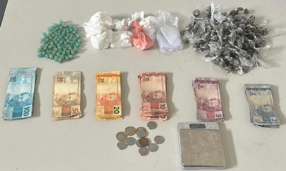 Operação policial na Chapada Diamantina resulta na apreensão de drogas e dinheiro