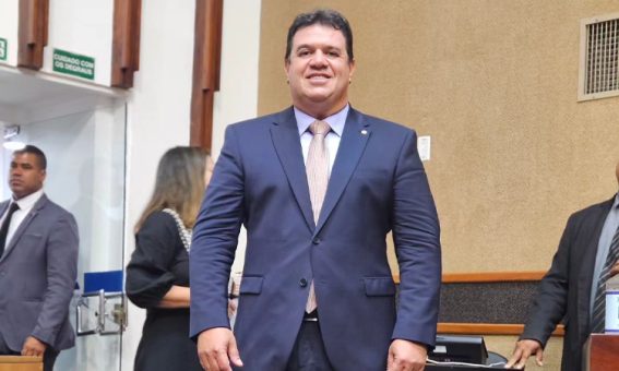 Deputado Marquinho Viana parabeniza Barra da Estiva pelos 97 anos de emancipação política